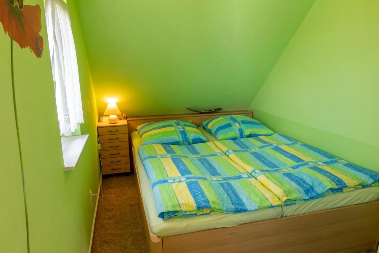 Urlaubs-Appartement Am Dorfrand Wieck Eksteriør billede